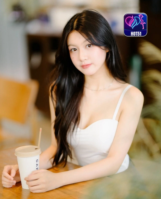 Vira Kartikasari HOT51 APK Terbaru 2025!